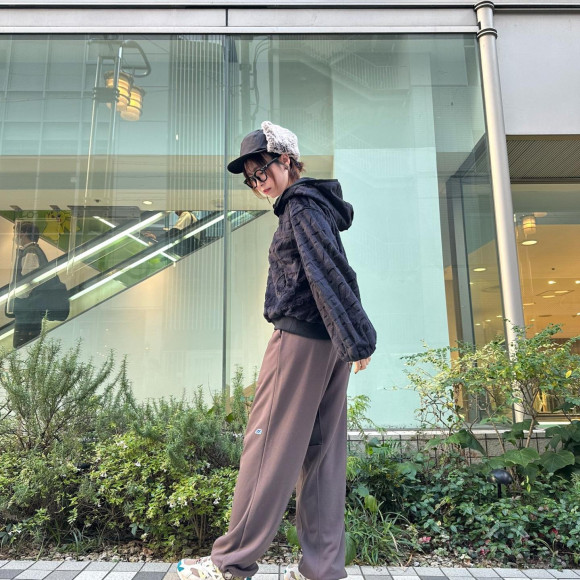 【ブレスサーモロゴファーハーフジッププルオーバー】-直営店限定-