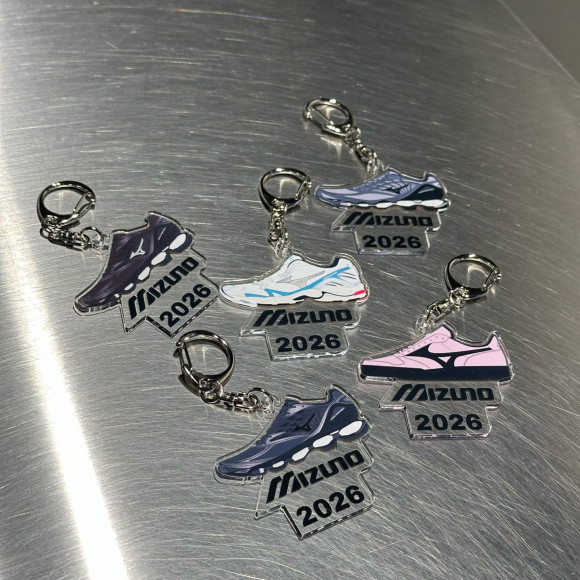 【2026年アクリルキーホルダープレゼント】