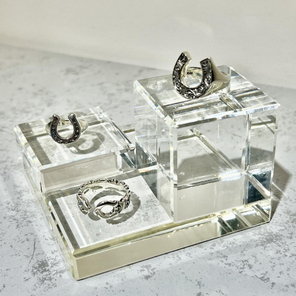 2026年干支　ホースシューリング