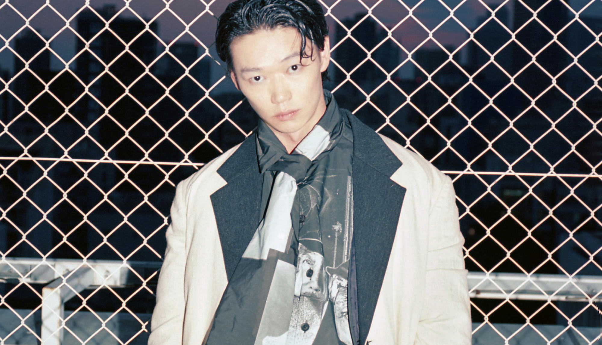 มะซะรุ คะซะมะสึวาตู Yohji Yamamoto | เสื้อผ้าและวิถีชีวิต เพื่อหาสุนทรียศาสตร์ของชีวิตที่สิงสถิตอยู่ที่นั่น