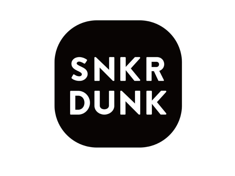 SNKRDUNK