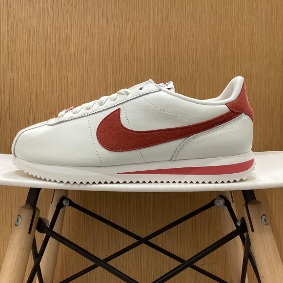 【NIKE】 Valentine's Day Pack♡