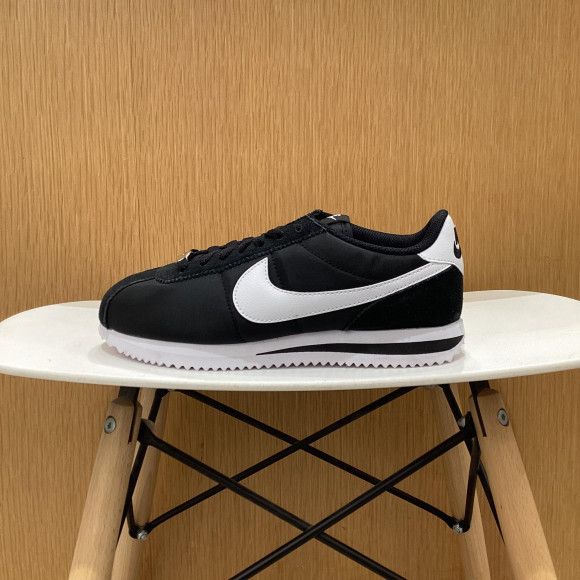 【NIKE】這是為科爾特茨迷準備的商品♪