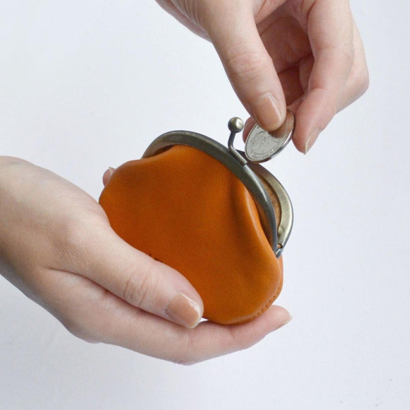 櫪木皮革是馬口硬幣盒