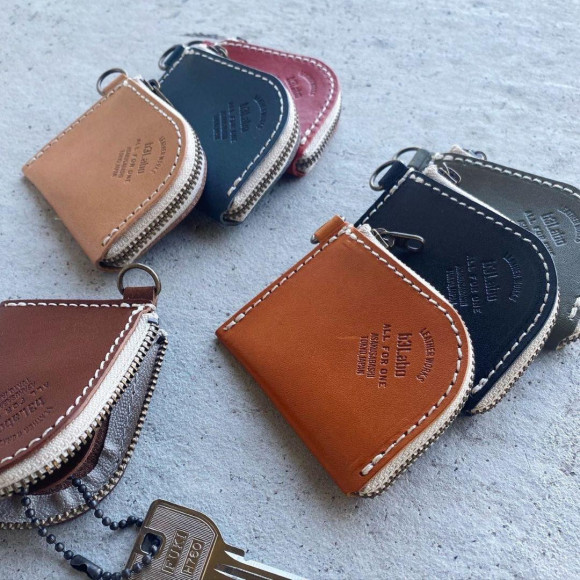 手掌大小的多箱【櫪木皮革】