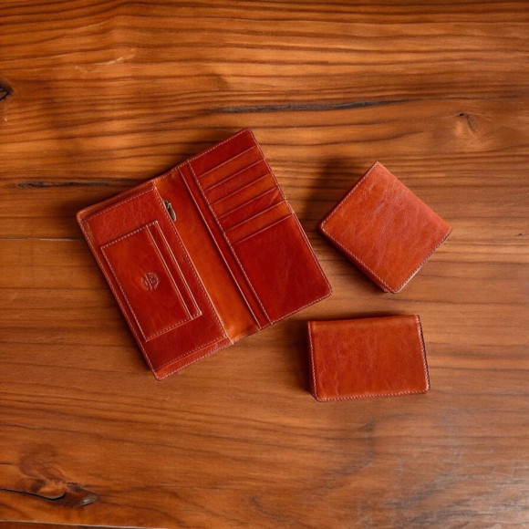 新商品充滿透明感的義大利皮革登場