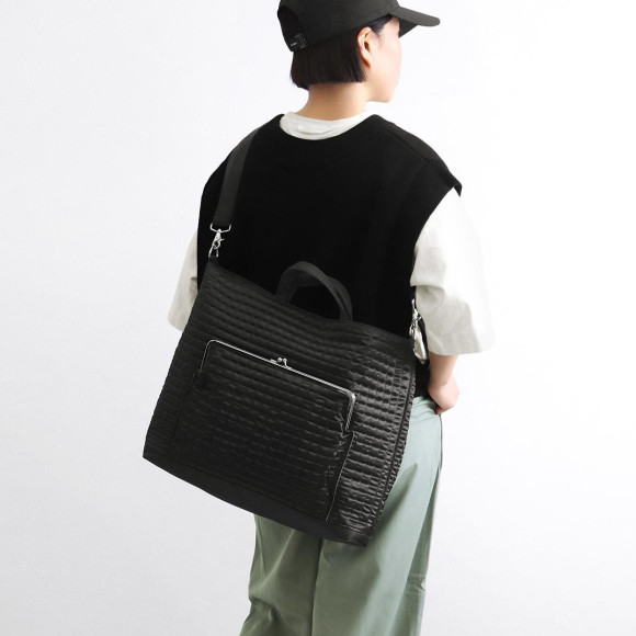 품 좋고 스포티한 어른의 코나레 스타일