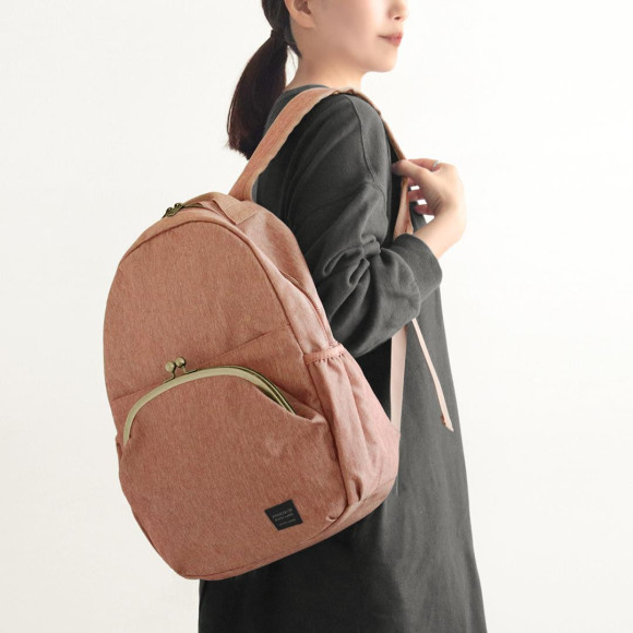 A new color appears in the gamaguchi day pack!