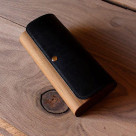 木と牛革のペンケース