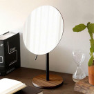 回転・角度調節ができる木製卓上ミラー