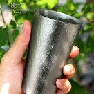キンキンに冷えたビールを　キンキンに冷えたカップで