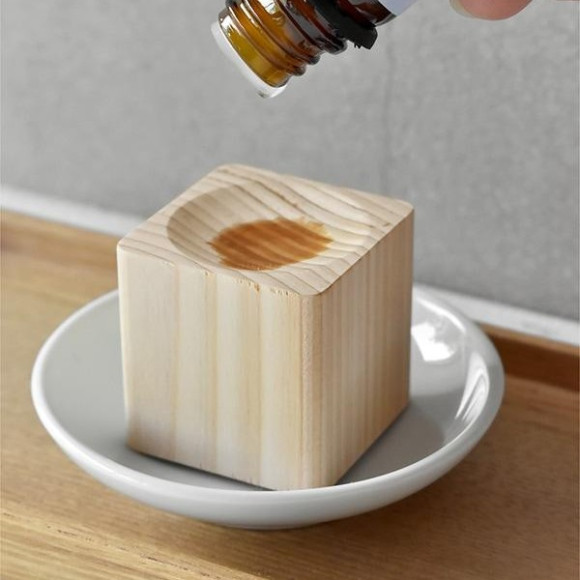 "HINOKI Aroma Gift Set" using Japanese cypress