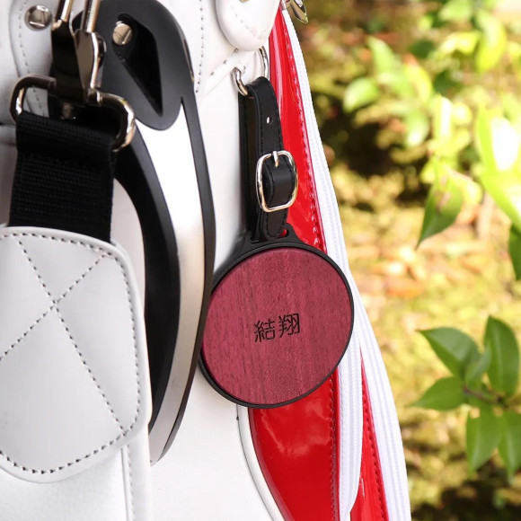 Wooden back tag combining high-quality precious wood and metal