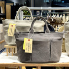 ツールバッグをモチーフにしたかばん