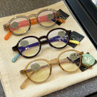 おしゃれなリーディンググラスが入荷しました♪