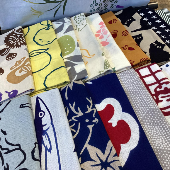 Kamonu Tenugui <Autumn pattern>