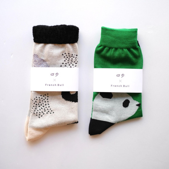 四歩オリジナル『パンダ靴下』
