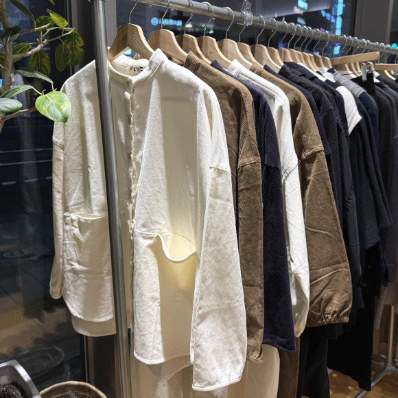 四歩別注のお洋服が再入荷しました！