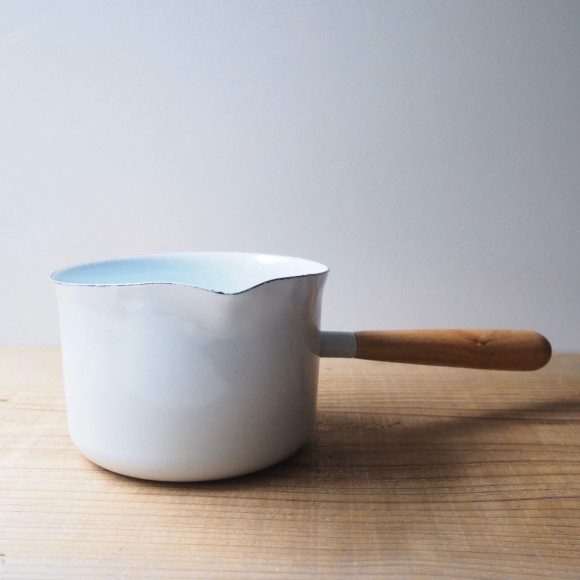 小ぶりでかわいいミルクパン