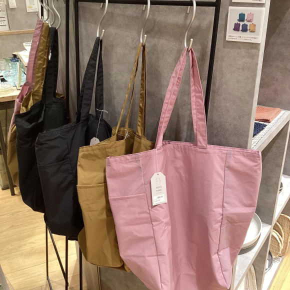 人気のトートバッグおすすめです！