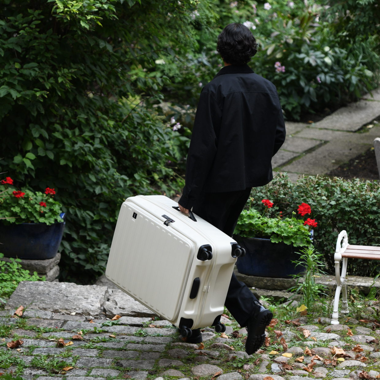 LOJEL  3/19 NEW OPEN ！