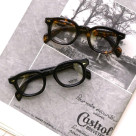 いつの時代でも色褪せない、タイムレスな一本【MOSCOT MEKLER】