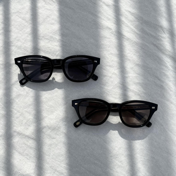 【EYEVAN】　紫外線によってレンズカラーの変化する『調光レンズ』入りのサングラス『AVALON』入荷しました！