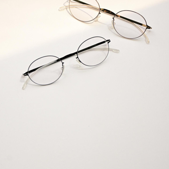 【MYKITA】オーバル型フレーム『EMMI』入荷！