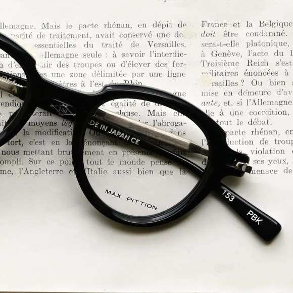 軽やかにお顔を彩る。MAX PITTION 「BALZAC」