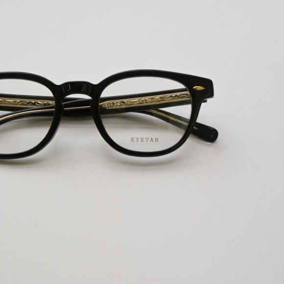 EYEVANのマスターピース。