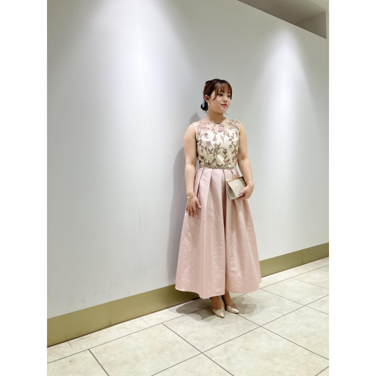 新作ドレス入荷