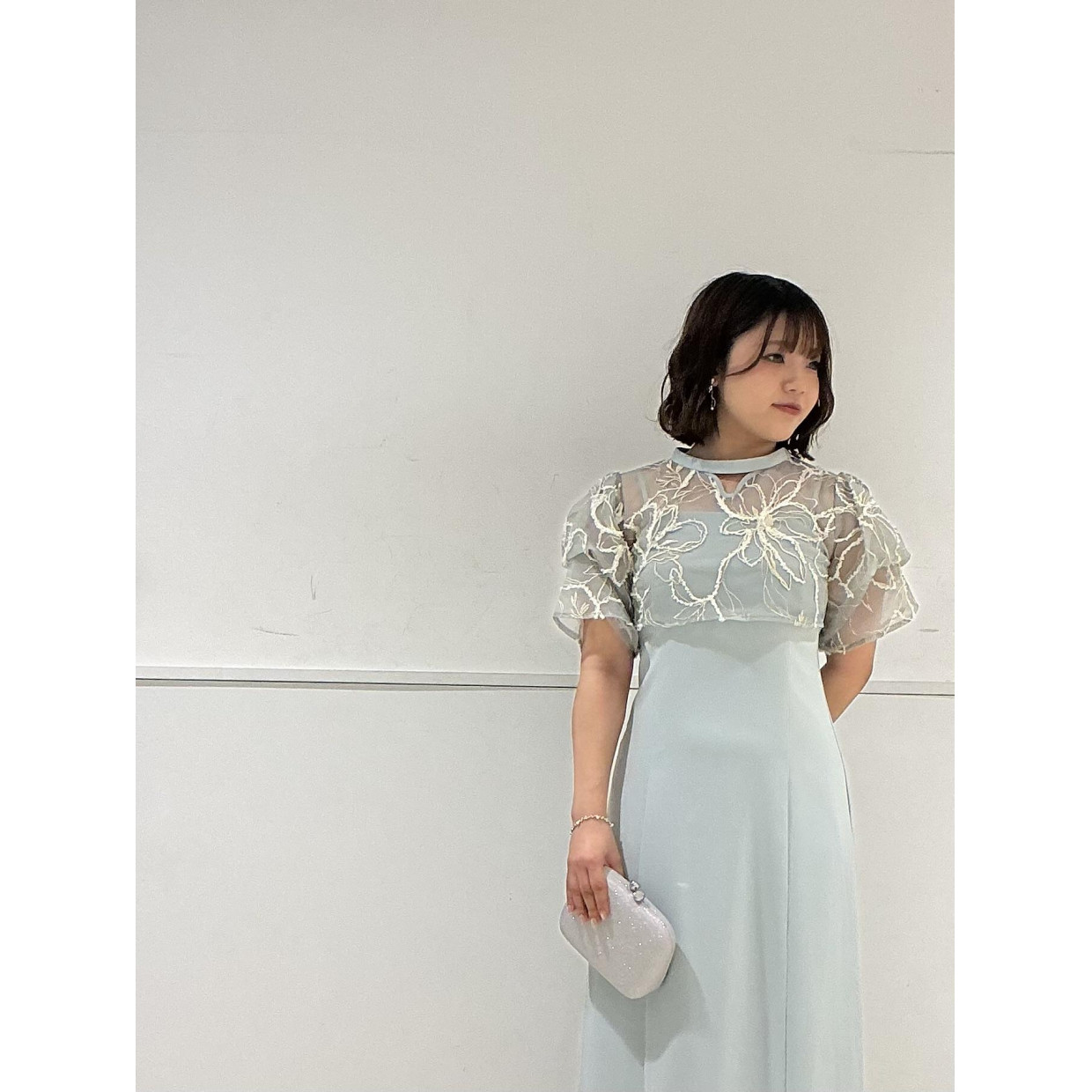 フラワーモール刺繍キーネックブラウス×Ｉラインキャミソールドレス2点セット