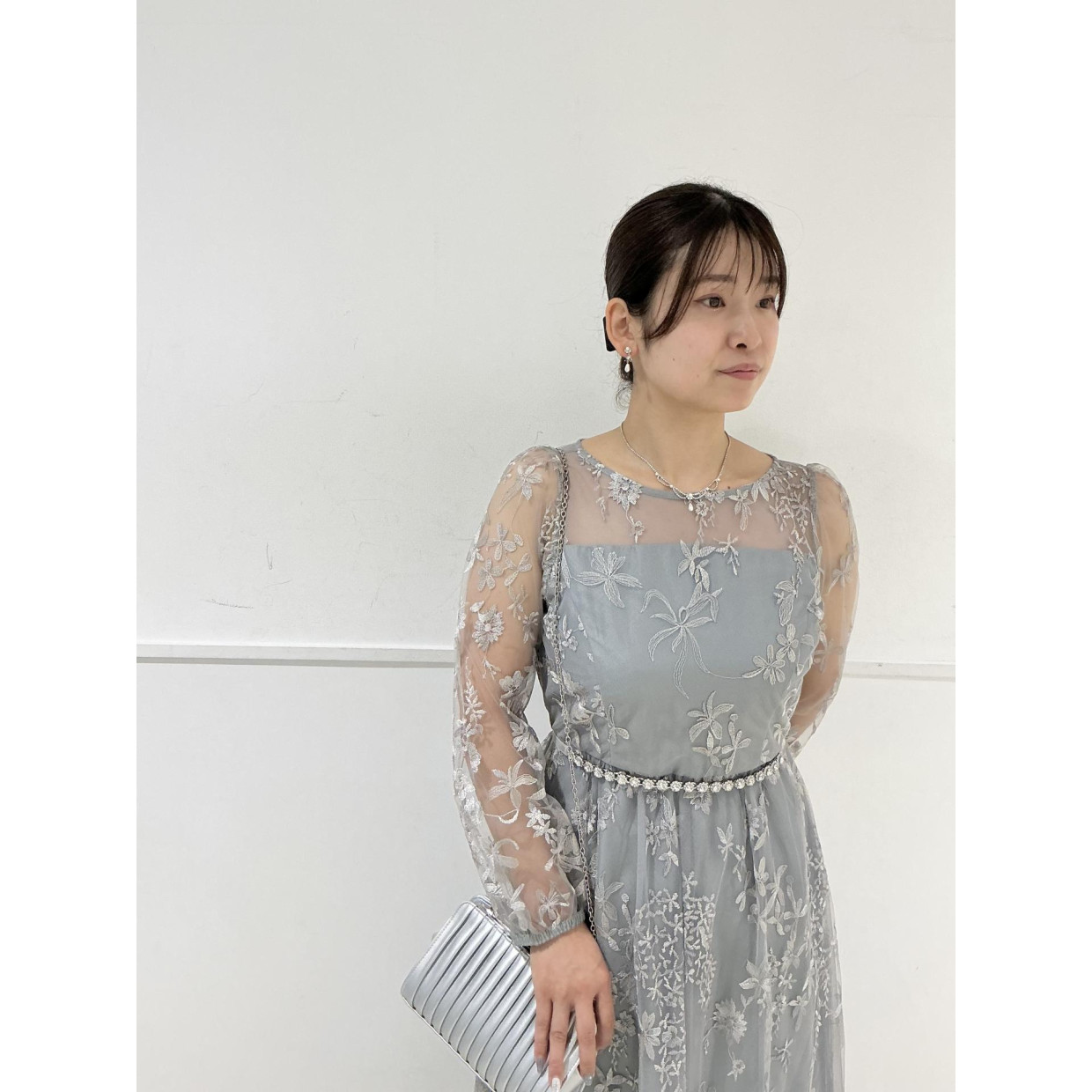 フラワー刺繍チュールドレス