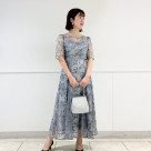 ビオラモチーフスパンコー ル刺繍ドレス