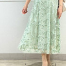 チュール刺繍×ドットチュールプチハイネックフィット＆フレアドレス