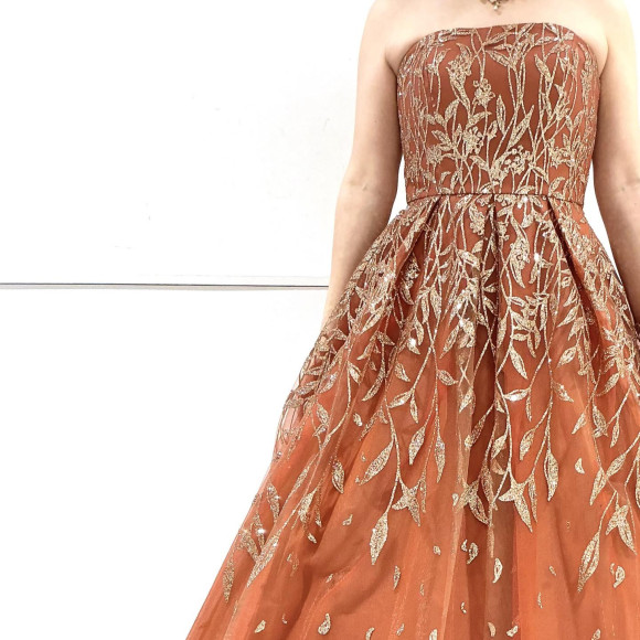 Canora/ハードチュール×リーフモチーフラメグリッターロングドレス