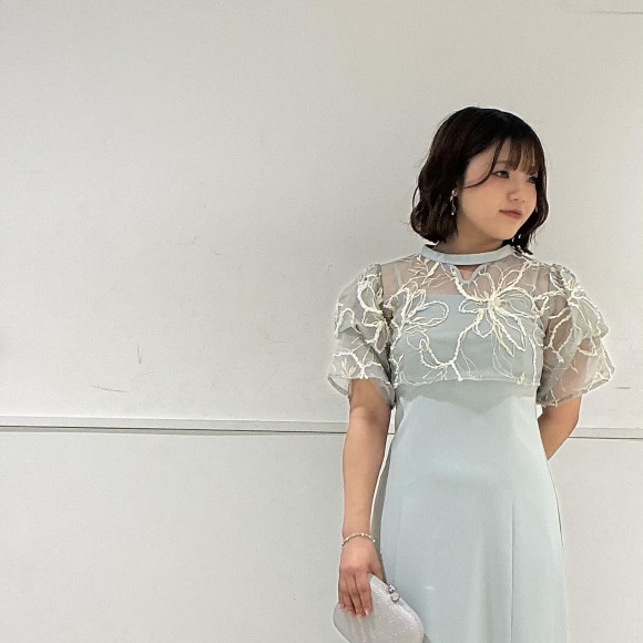 フラワーモール刺繍キーネックブラウス×Ｉラインキャミソールドレス2点セット