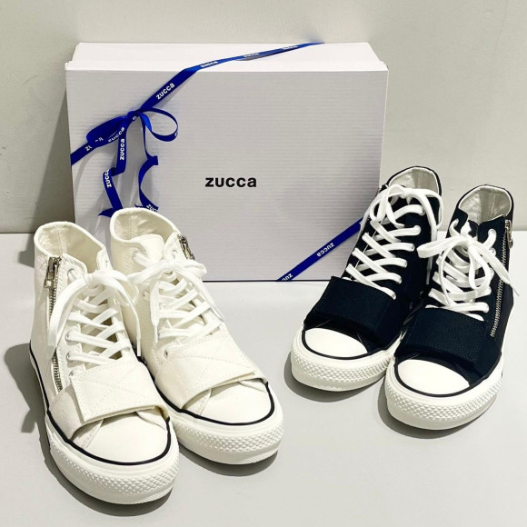 Zipper&Strapスニーカー