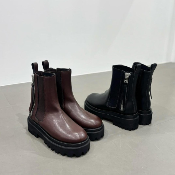 Side go zipper boots