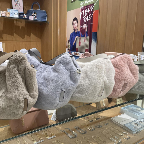 ✨ファーバッグ「シュフルーF」✨