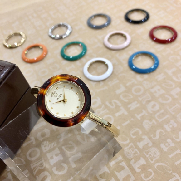 SPICA　スピカ 　チェンジリング　10周年Anniversary Limited Model　　腕時計　レディース SPI52-GD