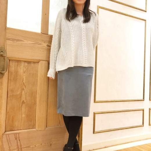 ♡ゆるっと♡ケーブルＶネックニット