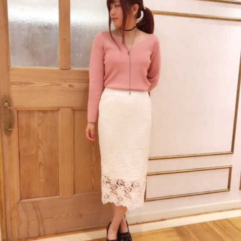 着回し力◎ハートカットネックニット