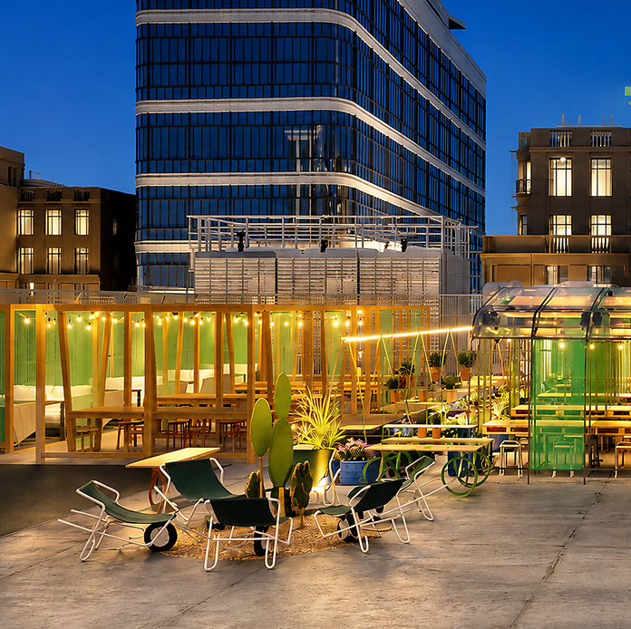 ROOF TOP GREEN GARDEN BBQ