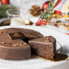 クリスマスの食卓を彩るGODIVAのガトーショコラ