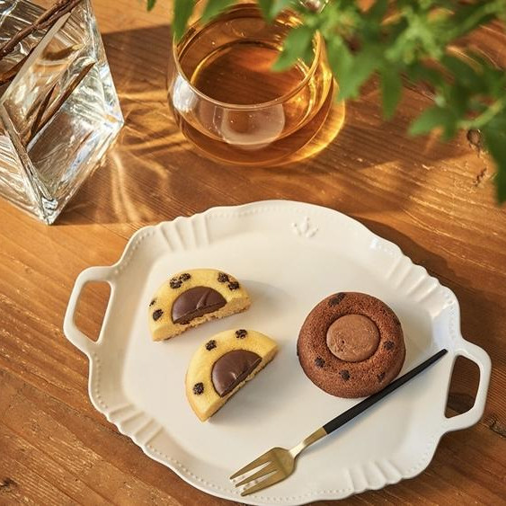 เริ่มจำหน่ายขนมเครื่องเคลือบชินซะคุ Godiva - วันพุธที่ 16 เดือนเมษายนปีพ.ศ. 2568 ทิกุเระอะโซะโทะเมะนโทะ