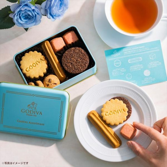 ひと目で涼しい、 夏色ゴディバクッキー缶！