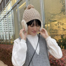 あったかファーの耳あて帽子でお出かけ♫