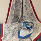 パリ柄スカーフで気分はパリジェンヌ♪