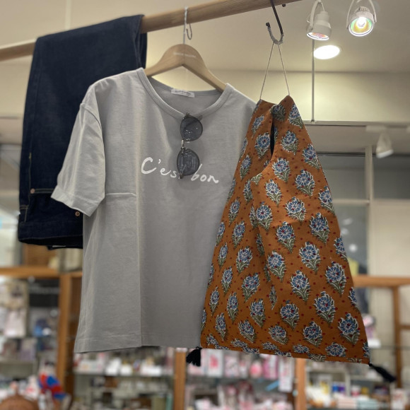 キャトル・セゾンオリジナルTシャツ第2弾(*^-^*)